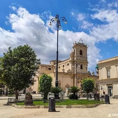Largo Baluardo 13 Avola