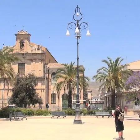 公寓 Largo Baluardo 13 *